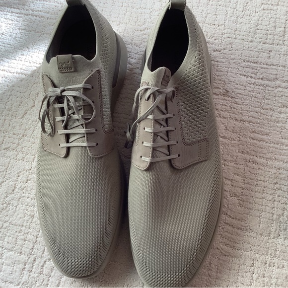 Wolf & Shepherd Taupe Super Comfort Dress Shoes - Picture 2 of 12